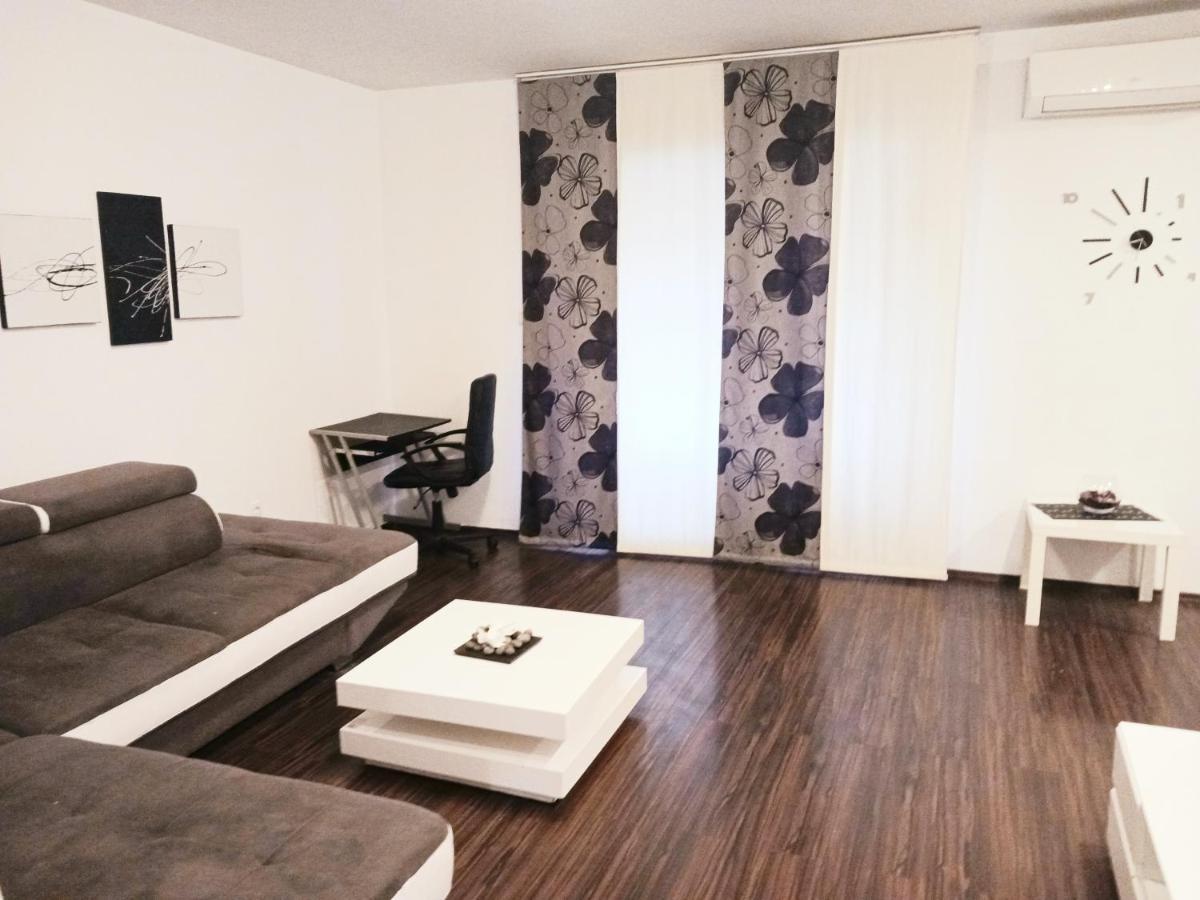Familyhouse Apartamento PUY Exterior foto